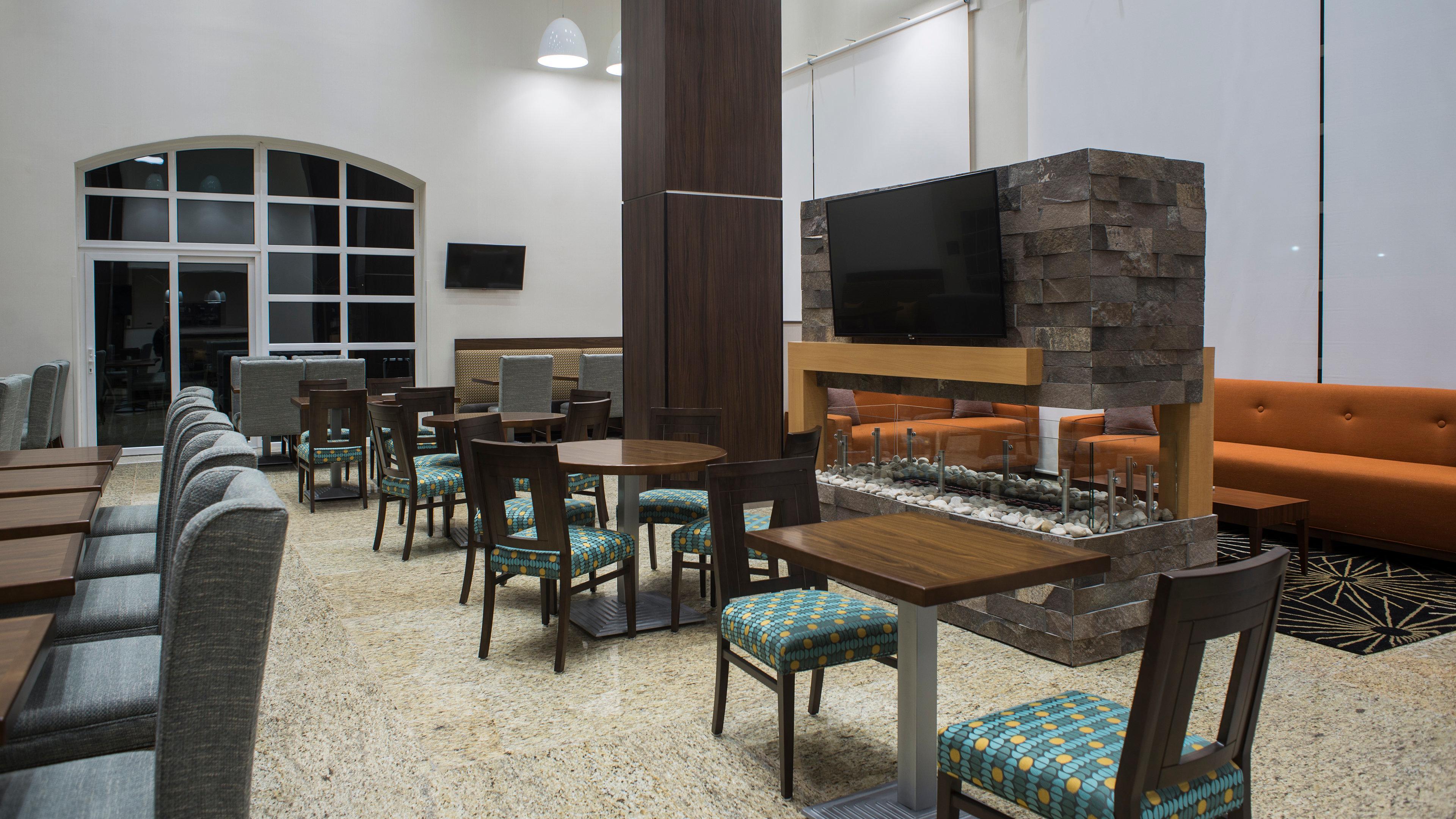 Staybridge Suites Puebla By Ihg Eksteriør billede